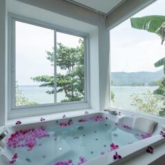 Отель Kamala Beach Estate спа