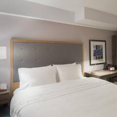 Отель Hampton Inn Madison Square Garden Area Hotel США, Нью-Йорк - 1 отзыв об отеле, цены и фото номеров - забронировать отель Hampton Inn Madison Square Garden Area Hotel онлайн комната для гостей фото 3