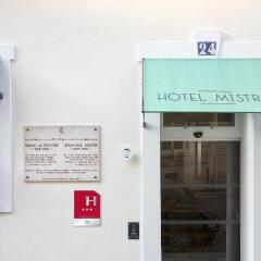 Отель Hôtel Mistral интерьер отеля фото 3