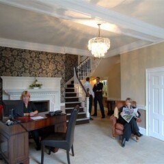 Donington Manor Hotel с домашними животными