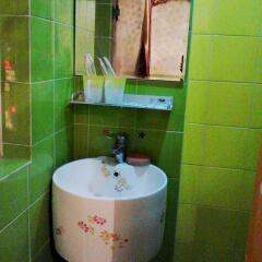 Отель Shanghai Mengchao Hostel Китай, Шанхай - отзывы, цены и фото номеров - забронировать отель Shanghai Mengchao Hostel онлайн ванная фото 2