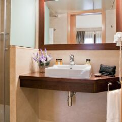 Отель Wello Apartments Испания, Барселона - отзывы, цены и фото номеров - забронировать отель Wello Apartments онлайн ванная