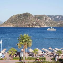 Marti La Perla Hotel - All Inclusive - Adult Only пляж