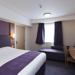 Отель Premier Inn London Euston комната для гостей фото 2