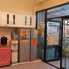 De Talak Hostel Бангкок развлечения
