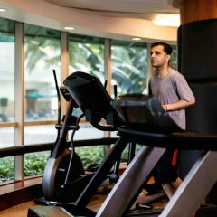 Pullman Kuala Lumpur City Centre Hotel & Residences фитнесс-зал