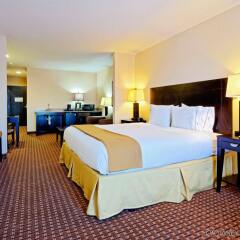 Holiday Inn Express Hotel & Suites Ozona Озона удобства в номере фото 2