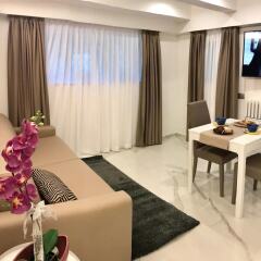 Отель Marina Centro Suite Римини комната для гостей