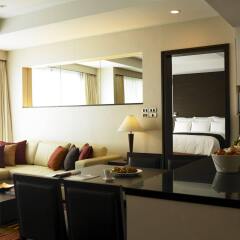 Отель Sukhumvit Park, Bangkok - Marriott Executive Apartments Таиланд, Бангкок - отзывы, цены и фото номеров - забронировать отель Sukhumvit Park, Bangkok - Marriott Executive Apartments онлайн комната для гостей фото 2
