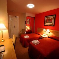 Chequers Plaza Hotel спа