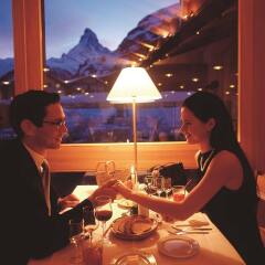 Отель Metropol & Spa Zermatt Швейцария, Церматт - отзывы, цены и фото номеров - забронировать отель Metropol & Spa Zermatt онлайн гостиничный бар