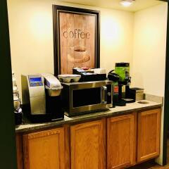 Отель Best Western Plus Waterbury - Stowe интерьер отеля фото 2
