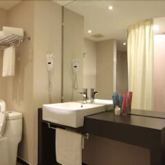 YOUR Hotel ванная