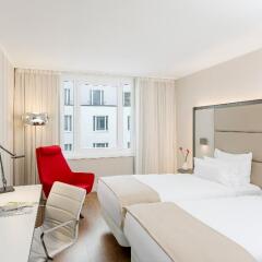 Отель NH Collection Berlin Mitte Am Checkpoint Charlie 4* Стандартный номер с разными типами кроватей фото 48