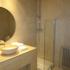 Hotel Terminus in Grenoble, France from 107$, photos, reviews - zenhotels.com bathroom
