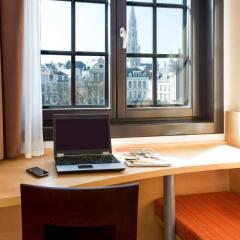 Отель ibis Brussels off Grand Place Бельгия, Брюссель - 1 отзыв об отеле, цены и фото номеров - забронировать отель ibis Brussels off Grand Place онлайн удобства в номере