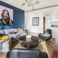 Отель Luxurious Getaway Right Across City Walk Mall Дубай фото 21