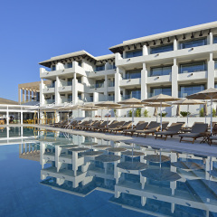 Отель Sol Beach House at Melia Fuerteventura - Adults Only бассейн