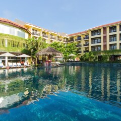 Отель Hoi An Silk Marina Resort & Spa Вьетнам, Хойан - отзывы, цены и фото номеров - забронировать отель Hoi An Silk Marina Resort & Spa онлайн бассейн