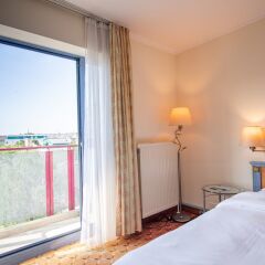 Отель Park Inn by Radisson Munich Frankfurter Ring балкон
