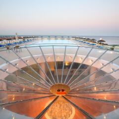 Eden Roc Resort Hotel спортивное сооружение