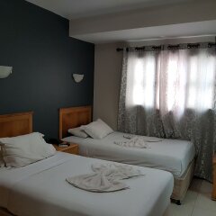Hotel Atlantis 2 in Maputo, Mozambique from 62$, photos, reviews - zenhotels.com guestroom