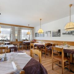Отель Gasthof Zum Grünen Baum Италия, Лана - отзывы, цены и фото номеров - забронировать отель Gasthof Zum Grünen Baum онлайн питание фото 2