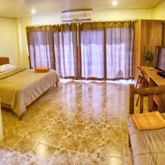 Lanta Hugs and Hostel Ланта комната для гостей фото 2