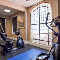 Отель Best Western Plus San Pedro Hotel & Suites США, Лос-Анджелес - отзывы, цены и фото номеров - забронировать отель Best Western Plus San Pedro Hotel & Suites онлайн фитнесс-зал фото 2