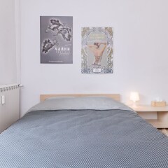 Отель FM Deluxe 1-BDR Apartment - Artist's Place Болгария, София - отзывы, цены и фото номеров - забронировать отель FM Deluxe 1-BDR Apartment - Artist's Place онлайн комната для гостей фото 4