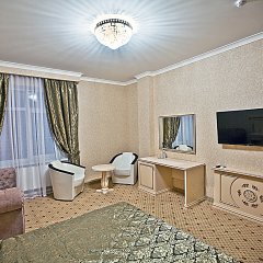Гостиница Триумф в Краснодаре - забронировать гостиницу Триумф, цены и фото номеров Краснодар комната для гостей фото 5