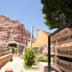 Отель Petra Guest House Hotel Иордания, Вади-Муса - отзывы, цены и фото номеров - забронировать отель Petra Guest House Hotel онлайн фото 2