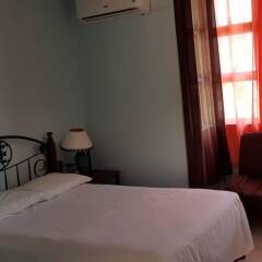 Отель Comfortable Suite 2 комната для гостей