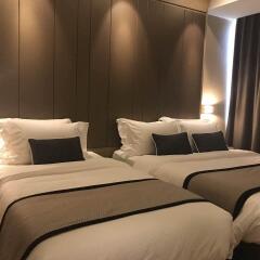 Отель Shanghai-Deco Hotel(Pudong Airport/Disney /Free Trade Zone Area) Китай, Шанхай - отзывы, цены и фото номеров - забронировать отель Shanghai-Deco Hotel(Pudong Airport/Disney /Free Trade Zone Area) онлайн комната для гостей фото 2