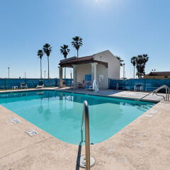 Отель Rodeway Inn Kingsville Кингсвилль бассейн