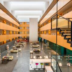 Отель TRYP Barcelona Aeropuerto Hotel Испания, Эль-Прат-де-Льобрегат - 7 отзывов об отеле, цены и фото номеров - забронировать отель TRYP Barcelona Aeropuerto Hotel онлайн фитнесс-зал фото 3