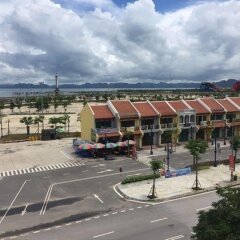 Thien Thach Hotel парковка