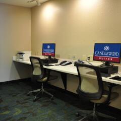 Отель Candlewood Suites Bay City интерьер отеля фото 3