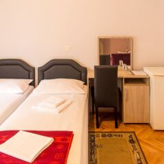 Отель Guest House Blue Coast Черногория, Будва - отзывы, цены и фото номеров - забронировать отель Guest House Blue Coast онлайн удобства в номере фото 2
