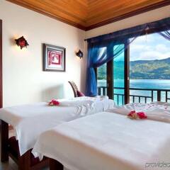 Отель Hilton Seychelles Northolme Resort & Spa Сейшельские острова, Остров Маэ - отзывы, цены и фото номеров - забронировать отель Hilton Seychelles Northolme Resort & Spa онлайн комната для гостей фото 5