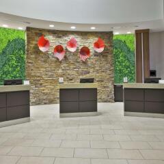 Отель Embassy Suites Columbus - Airport интерьер отеля