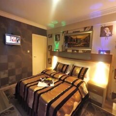 Отель Holiday Business Otel гостиничный бар
