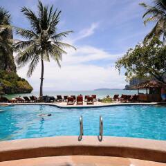 Отель Railay Bay Resort and Spa бассейн фото 2