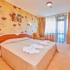 Отель Petar and Pavel Hotel & Relax Center Болгария, Поморие - отзывы, цены и фото номеров - забронировать отель Petar and Pavel Hotel & Relax Center онлайн комната для гостей фото 2