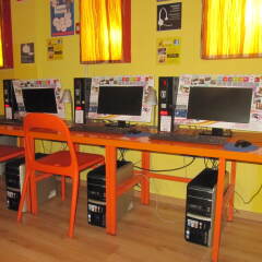 Feetup Yellow Nest Hostel Barcelona Барселона интерьер отеля