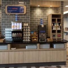 Отель Holiday Inn Express Geneva Airport Швейцария, Мерен - отзывы, цены и фото номеров - забронировать отель Holiday Inn Express Geneva Airport онлайн фото 6