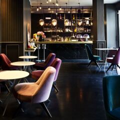 Отель Luxury Hotel Fifty House Италия, Милан - 4 отзыва об отеле, цены и фото номеров - забронировать отель Luxury Hotel Fifty House онлайн гостиничный бар