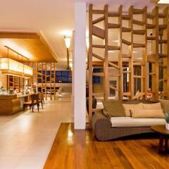 Отель Peach Blossom Resort Пхукет гостиничный бар