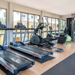 Отель Kata Sea Breeze Resort фитнесс-зал фото 2