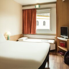 Отель ibis Jerez de La Frontera Испания, Херес-де-ла-Фронтера - отзывы, цены и фото номеров - забронировать отель ibis Jerez de La Frontera онлайн комната для гостей фото 5